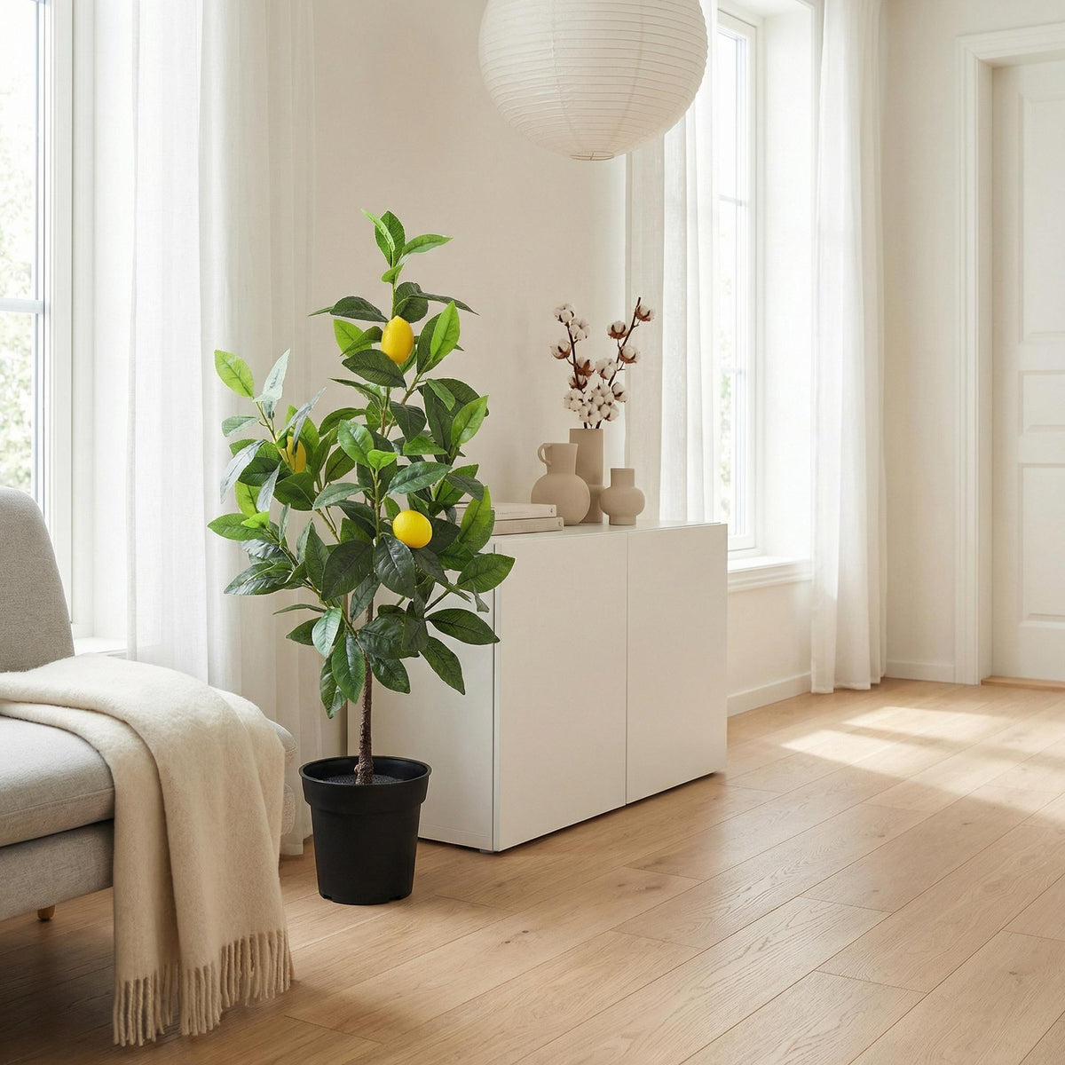 ARTIFICIAL Lemon tree